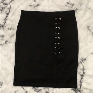 Black Knee-high pencil skirt